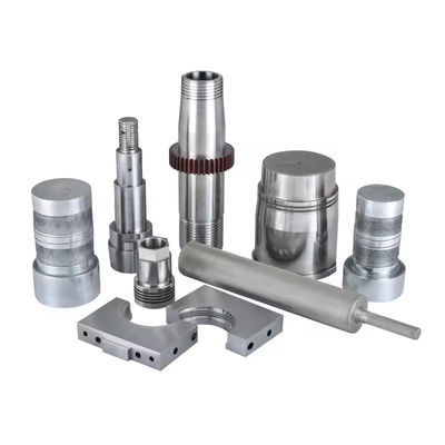 قوالب حقن البلاستيك بالتشغيل الآلي CNC مع دقة 0.002 مم