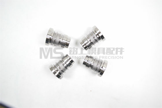 قطع CNC دقيقة مخصصة لقولبات محدد العيون ومستحضرات التجميل