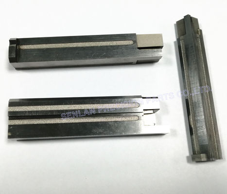 إدراجات القالب المستطيل المخصصة مكونات القالب البلاستيكية الدقيقة