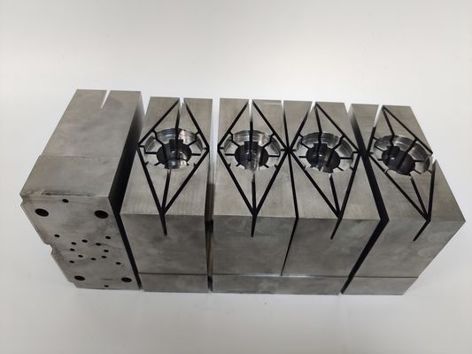 H13 (1.2344) أساسيات الصبغة الدقيقة