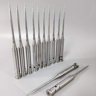 قطع غيار الأدوات الطبية SKD61 Die Steel Nitriding Straight Core Pin